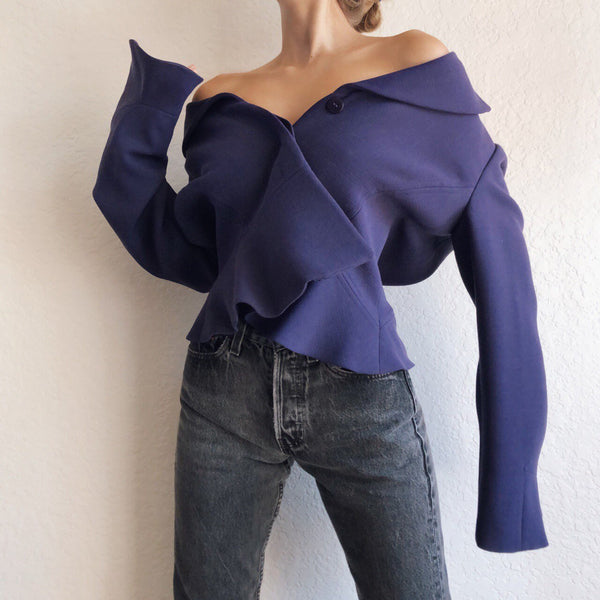 Chic Vintage Wool Armani Blazer